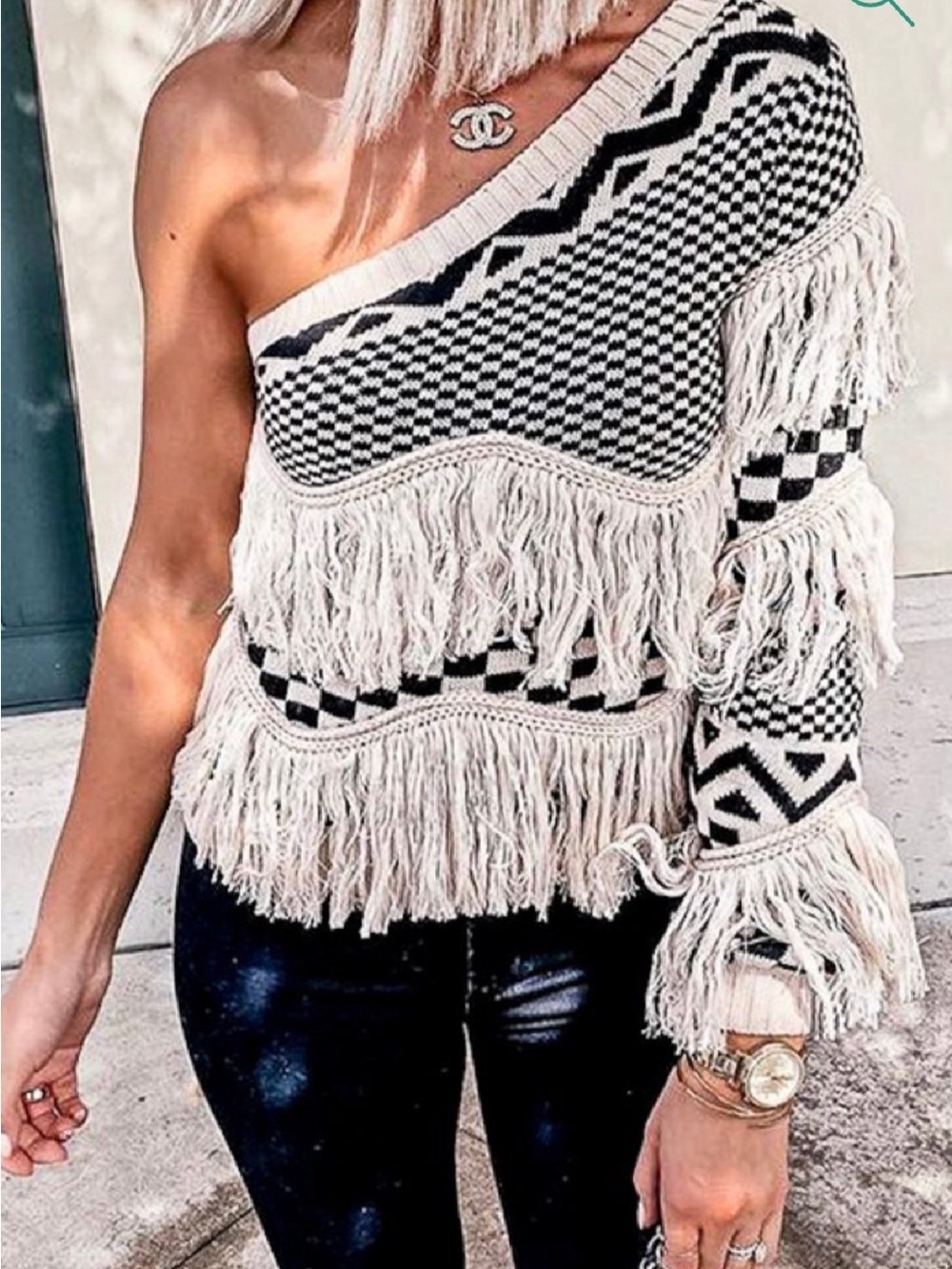 Mazik Black & Cream Patterned Sweater